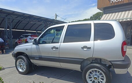 Chevrolet Niva I рестайлинг, 2004 год, 525 000 рублей, 4 фотография