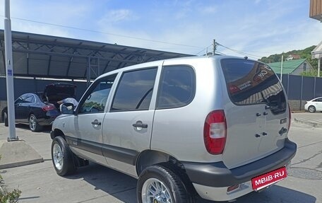 Chevrolet Niva I рестайлинг, 2004 год, 525 000 рублей, 5 фотография