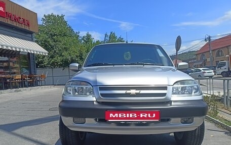Chevrolet Niva I рестайлинг, 2004 год, 525 000 рублей, 3 фотография
