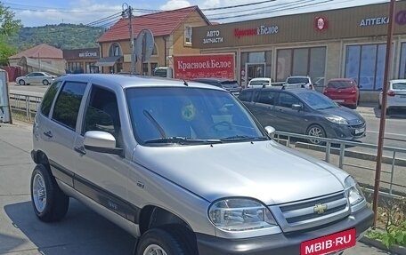 Chevrolet Niva I рестайлинг, 2004 год, 525 000 рублей, 11 фотография