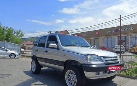 Chevrolet Niva I рестайлинг, 2004 год, 525 000 рублей, 12 фотография