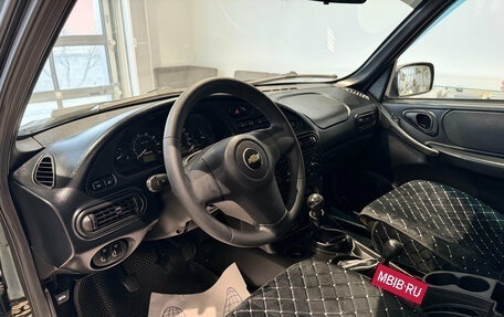 Chevrolet Niva I рестайлинг, 2018 год, 830 000 рублей, 12 фотография