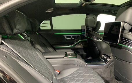 Mercedes-Benz S-Класс, 2024 год, 18 980 000 рублей, 20 фотография