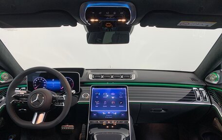 Mercedes-Benz S-Класс, 2024 год, 18 980 000 рублей, 22 фотография