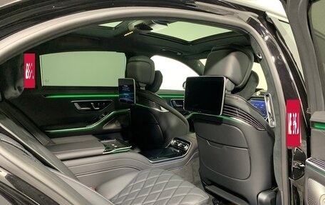 Mercedes-Benz S-Класс, 2024 год, 18 980 000 рублей, 19 фотография