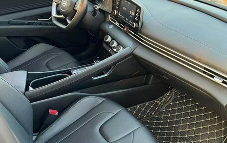 Hyundai Elantra, 2024 год, 1 890 002 рублей, 8 фотография