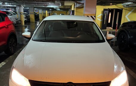 Volkswagen Jetta VI, 2017 год, 900 000 рублей, 1 фотография