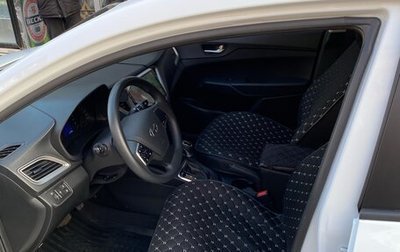 Hyundai Solaris II рестайлинг, 2020 год, 1 800 000 рублей, 1 фотография