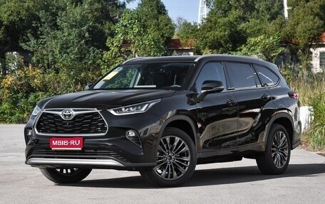 Toyota Highlander, 2025 год, 5 715 000 рублей, 1 фотография