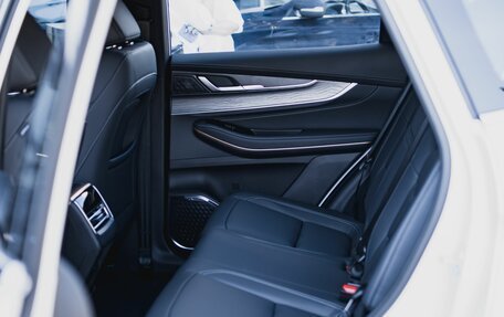 CheryExeed LX, 2025 год, 2 850 000 рублей, 28 фотография