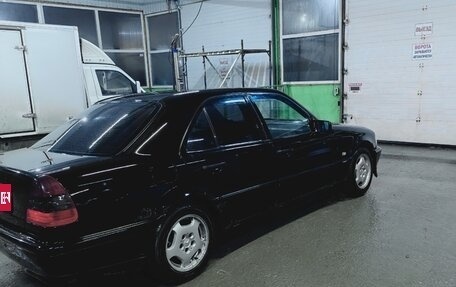 Mercedes-Benz C-Класс, 1999 год, 230 000 рублей, 2 фотография