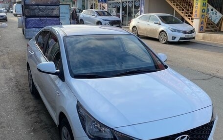 Hyundai Solaris II рестайлинг, 2020 год, 1 800 000 рублей, 11 фотография