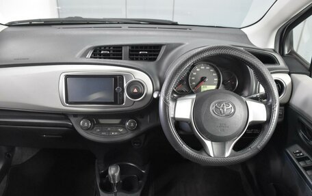 Toyota Vitz, 2012 год, 1 049 000 рублей, 10 фотография