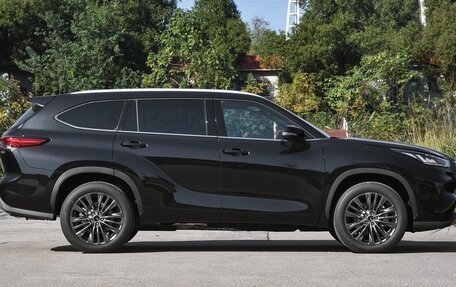 Toyota Highlander, 2025 год, 5 715 000 рублей, 8 фотография