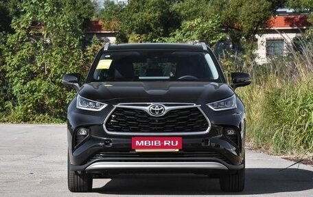 Toyota Highlander, 2025 год, 5 715 000 рублей, 2 фотография