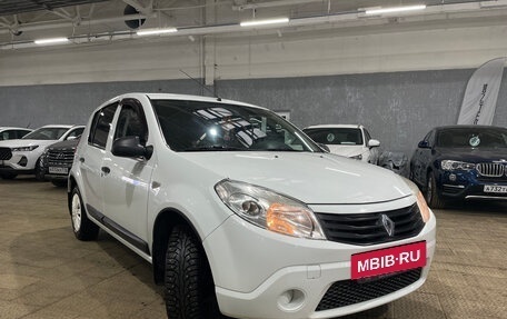 Renault Sandero I, 2012 год, 460 000 рублей, 3 фотография