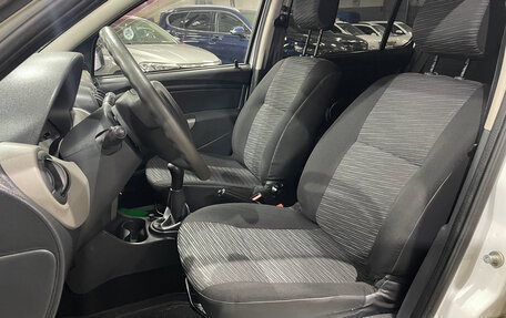 Renault Sandero I, 2012 год, 460 000 рублей, 12 фотография