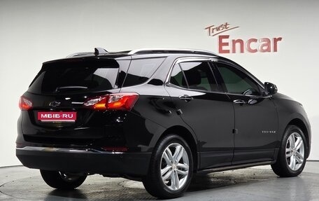 Chevrolet Equinox III, 2019 год, 1 690 000 рублей, 2 фотография