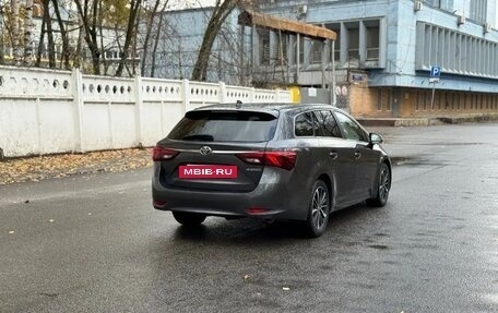 Toyota Avensis III рестайлинг, 2018 год, 1 870 000 рублей, 3 фотография