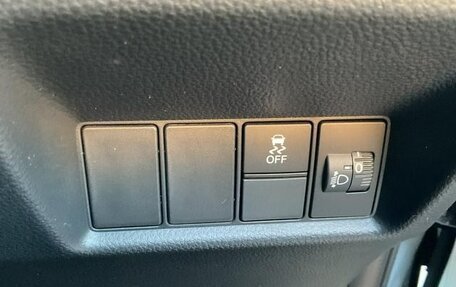 Honda Fit, 2023 год, 1 205 000 рублей, 30 фотография