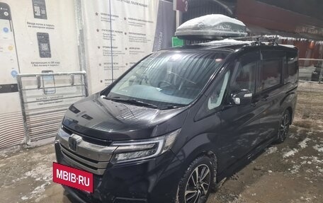 Honda Stepwgn IV, 2019 год, 2 550 000 рублей, 15 фотография