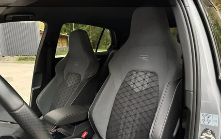 Volkswagen Golf VIII, 2022 год, 9 фотография