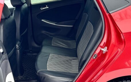 Hyundai Solaris II рестайлинг, 2011 год, 800 000 рублей, 11 фотография