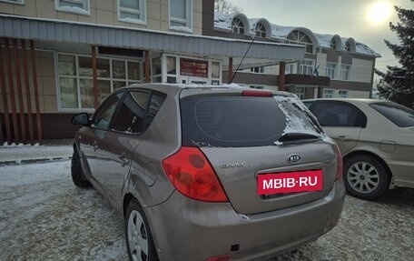 KIA cee'd I рестайлинг, 2009 год, 519 000 рублей, 4 фотография