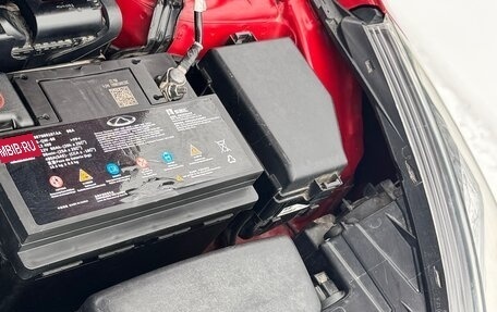 Hyundai Solaris II рестайлинг, 2011 год, 800 000 рублей, 18 фотография