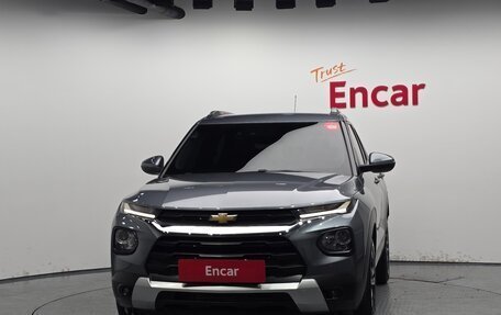 Chevrolet TrailBlazer, 2022 год, 1 520 000 рублей, 2 фотография