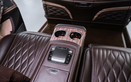 Mercedes-Benz V-Класс, 2016 год, 12 900 000 рублей, 21 фотография