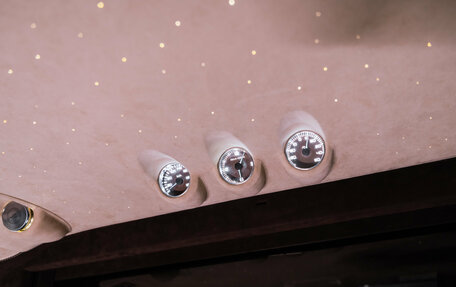 Mercedes-Benz V-Класс, 2016 год, 12 900 000 рублей, 25 фотография