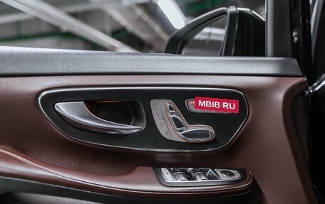 Mercedes-Benz V-Класс, 2016 год, 12 900 000 рублей, 27 фотография