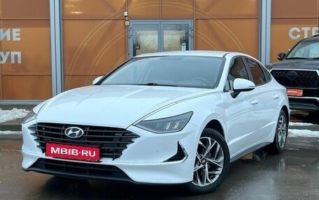 Hyundai Sonata VIII, 2021 год, 1 850 000 рублей, 1 фотография