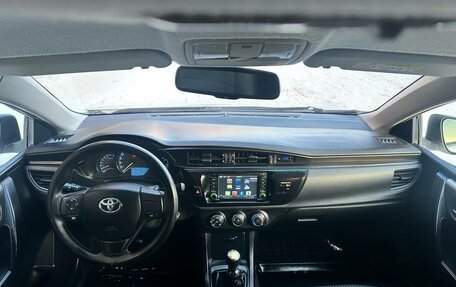 Toyota Corolla, 2013 год, 689 000 рублей, 15 фотография