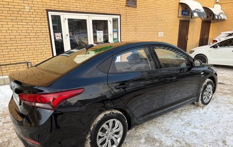 Hyundai Solaris II рестайлинг, 2019 год, 1 350 000 рублей, 6 фотография