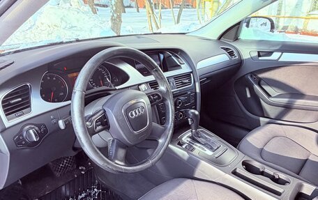 Audi A4, 2011 год, 920 000 рублей, 23 фотография