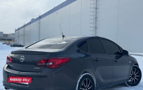 Opel Astra J, 2013 год, 700 000 рублей, 5 фотография