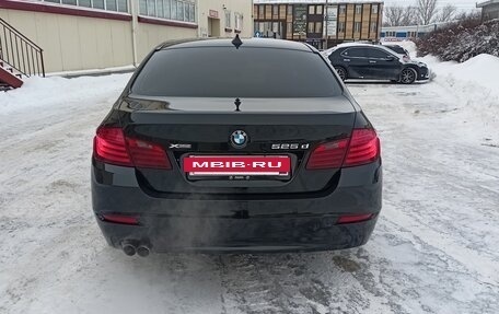 BMW 5 серия, 2014 год, 1 550 000 рублей, 10 фотография