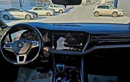 Volkswagen Touareg III, 2020 год, 5 150 000 рублей, 8 фотография