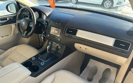 Volkswagen Touareg III, 2011 год, 1 829 000 рублей, 13 фотография