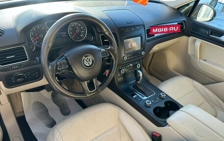 Volkswagen Touareg III, 2011 год, 1 829 000 рублей, 11 фотография