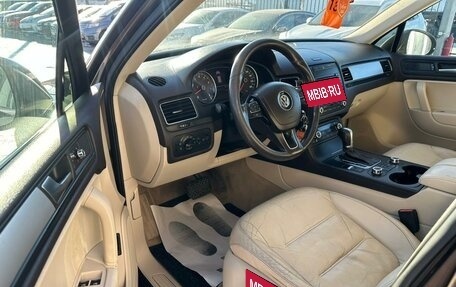 Volkswagen Touareg III, 2011 год, 1 829 000 рублей, 10 фотография