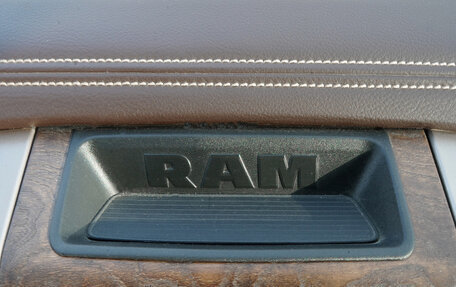 Dodge RAM IV, 2016 год, 5 600 000 рублей, 11 фотография