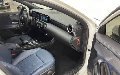 Mercedes-Benz A-Класс, 2021 год, 1 850 227 рублей, 9 фотография