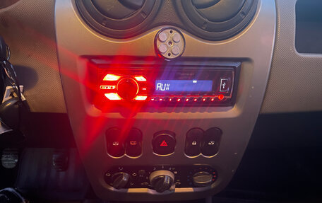 Renault Logan I, 2011 год, 285 000 рублей, 11 фотография