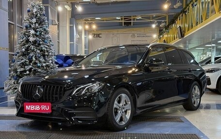 Mercedes-Benz E-Класс, 2019 год, 2 900 000 рублей, 1 фотография