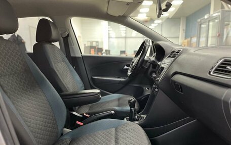 Volkswagen Polo VI (EU Market), 2020 год, 1 028 000 рублей, 25 фотография