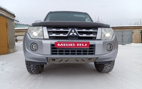Mitsubishi Pajero IV, 2011 год, 2 450 000 рублей, 17 фотография