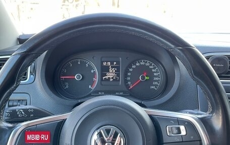 Volkswagen Polo VI (EU Market), 2019 год, 1 500 000 рублей, 8 фотография